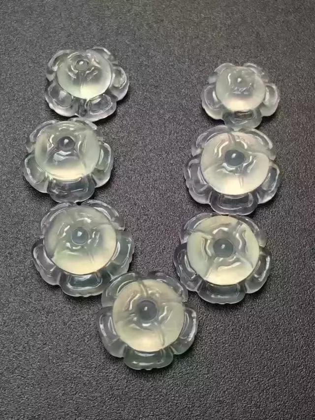 如何认识翡翠、购买翡翠?-第4张图片-翡翠网 如何认识翡翠、购买翡翠?-第4张图片-翡翠网