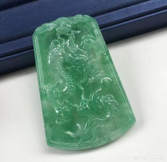 翡翠的质量如何评定?-第5张图片-翡翠网 翡翠的质量如何评定?-第5张图片-翡翠网