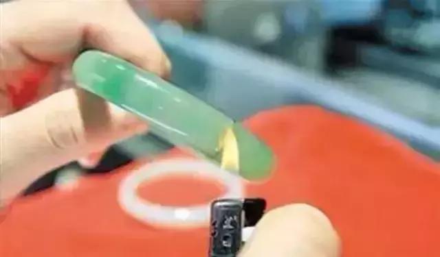 真假翡翠怎么分辨，怎么鉴定？