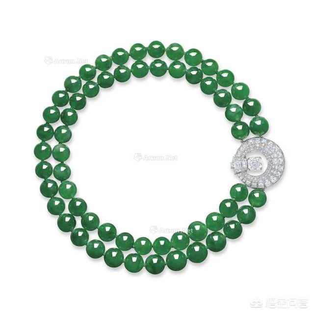 怎么辨别翡翠的真假?顶级翡翠是什么样子的?-第2张图片-翡翠网 怎么辨别翡翠的真假?顶级翡翠是什么样子的?-第2张图片-翡翠网