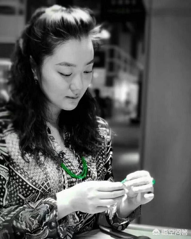 怎样分辨翡翠成品的价值？