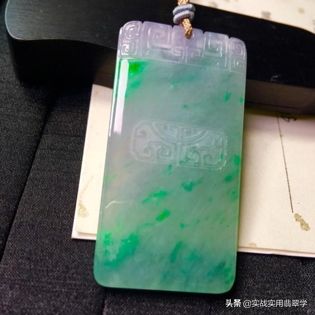 翡翠应该怎么买?-第4张图片-翡翠网 翡翠应该怎么买?-第4张图片-翡翠网