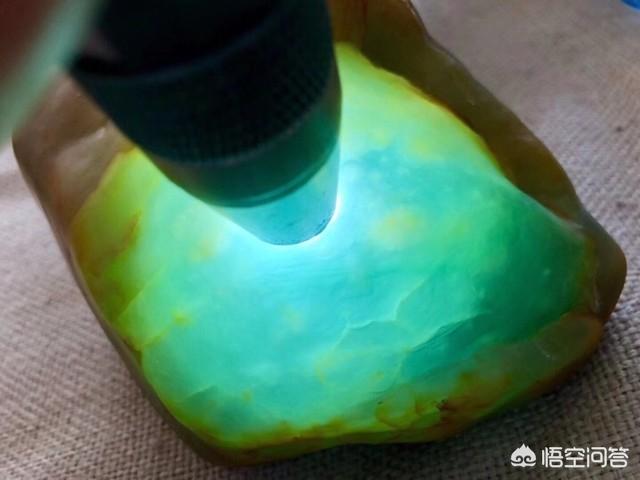 翡翠有哪些入门知识?-第5张图片-翡翠网 翡翠有哪些入门知识?-第5张图片-翡翠网