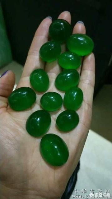 翡翠怎么形成的?-第8张图片-翡翠网 翡翠怎么形成的?-第8张图片-翡翠网