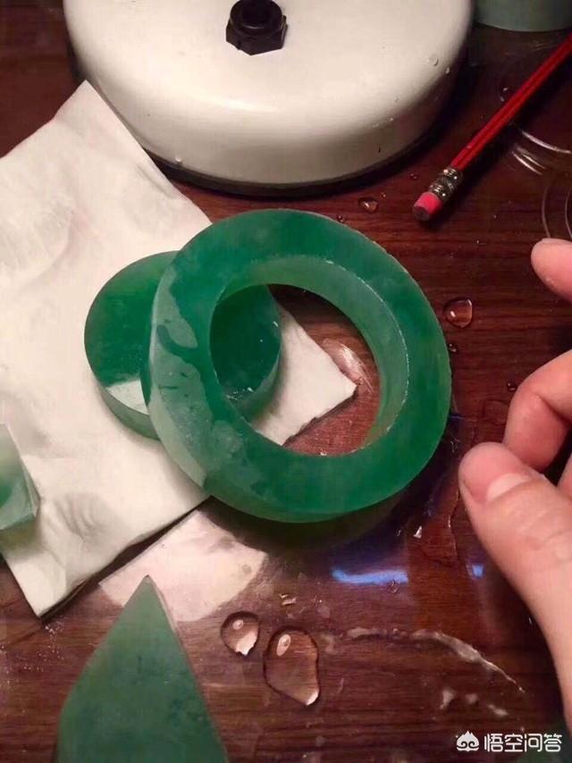 翡翠有哪些入门知识?-第8张图片-翡翠网 翡翠有哪些入门知识?-第8张图片-翡翠网