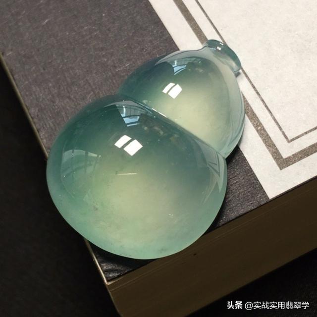 翡翠应该怎么买?-第3张图片-翡翠网 翡翠应该怎么买?-第3张图片-翡翠网