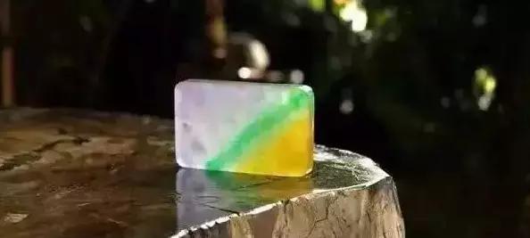 翡翠真的有那么贵吗?-第13张图片-翡翠网 翡翠真的有那么贵吗?-第13张图片-翡翠网