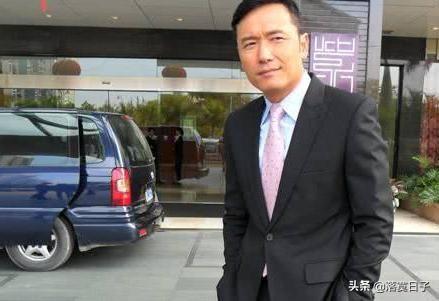 周润发是二哥,向华强是三哥,谢贤是四哥,谁是大哥和五哥?-第4张图片-翡翠网 周润发是二哥,向华强是三哥,谢贤是四哥,谁是大哥和五哥?-第4张图片-翡翠网