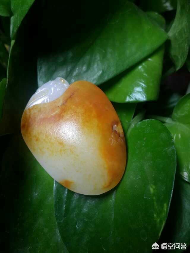 皮要摸，润需水。莹透就靠温？怎么讲？-第2张图片-翡翠网