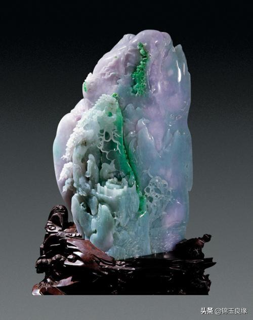 翡翠手把件的特点是什么?如何选择合适的?-第2张图片-翡翠网 翡翠手把件的特点是什么?如何选择合适的?-第2张图片-翡翠网