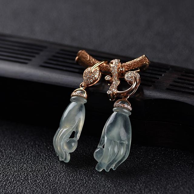 只有我一个人觉得翡翠佛手有点儿恐怖吗?翡翠佛手为什么要雕一只手呀?-第1张图片-翡翠网 只有我一个人觉得翡翠佛手有点儿恐怖吗?翡翠佛手为什么要雕一只手呀?-第1张图片-翡翠网