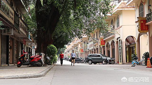 在云南姐告边境市场买翡翠，翡翠的质量能不能得到保证？价格真的那么便宜吗？-第1张图片-翡翠网