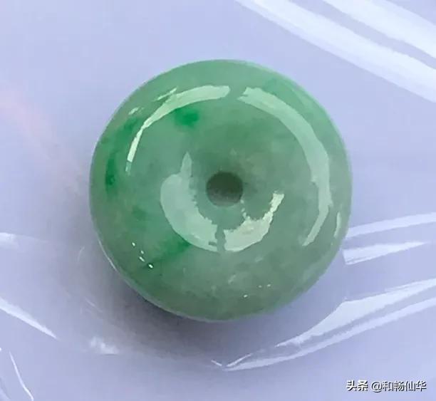 高考来袭！适合送给考生的翡翠饰品有哪些？-第2张图片-翡翠网