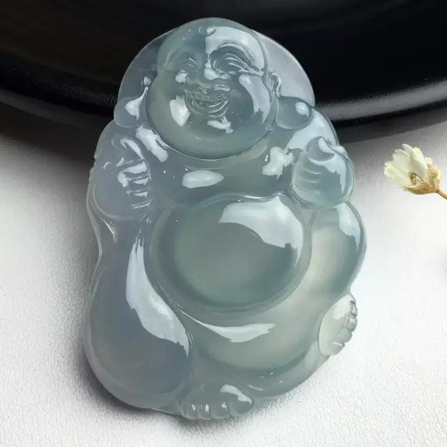 想给媳妇买个翡翠饰品，打听下，买翡翠成品和买翡翠原石哪个划算一点？-第3张图片-翡翠网