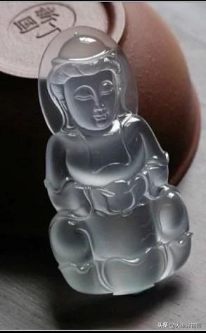 什么样的翡翠具有高收藏价值,应如何挑选?-第6张图片-翡翠网 什么样的翡翠具有高收藏价值,应如何挑选?-第6张图片-翡翠网