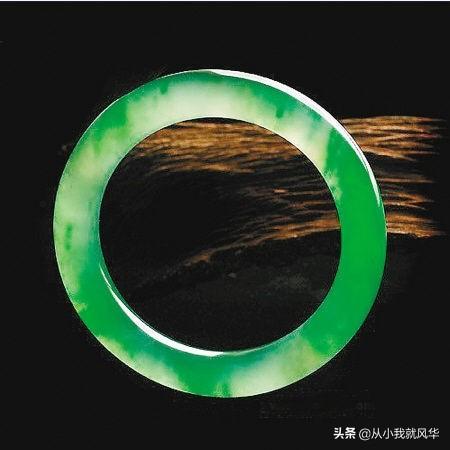 为什么有些中国人喜欢翡翠?-第3张图片-翡翠网 为什么有些中国人喜欢翡翠?-第3张图片-翡翠网