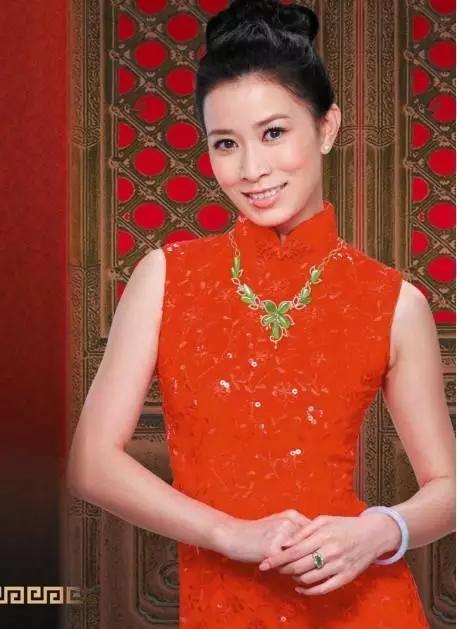 什么样的翡翠才是帝王绿翡翠?-第10张图片-翡翠网 什么样的翡翠才是帝王绿翡翠?-第10张图片-翡翠网