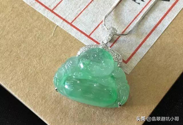 求大神鉴赏一下这个玉佛品质如何？-第5张图片-翡翠网