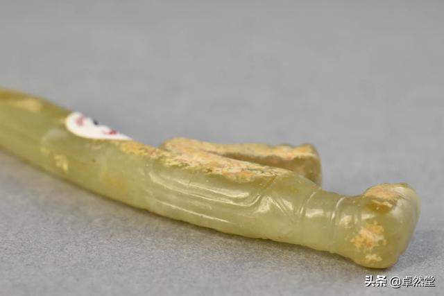 商朝玉器与西周玉器在纹饰和雕刻手法上相似度较高,您是如何来识别区分的?-第2张图片-翡翠网 商朝玉器与西周玉器在纹饰和雕刻手法上相似度较高,您是如何来识别区分的?-第2张图片-翡翠网