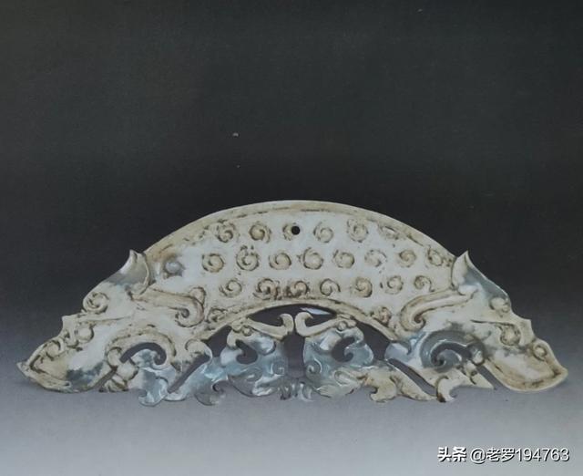 周礼治天下,中国的玉文化从西周开始才正式具有等级制度划分,您认为呢?-第4张图片-翡翠网 周礼治天下,中国的玉文化从西周开始才正式具有等级制度划分,您认为呢?-第4张图片-翡翠网