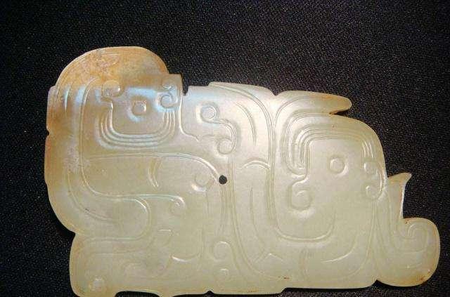 何为玉圭？周与春秋时期对玉的等级划分，是否已经完全不同了？-第3张图片-翡翠网