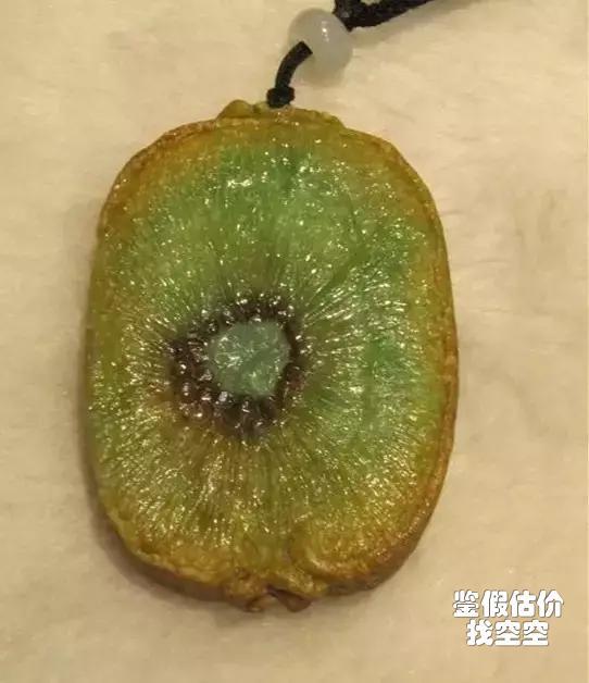 有哪些搞笑的玉雕作品面世？-第39张图片-翡翠网