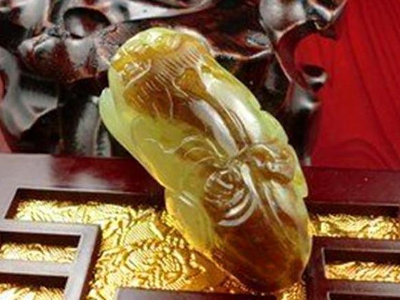 有什么关于糖玉的知识?-第6张图片-翡翠网 有什么关于糖玉的知识?-第6张图片-翡翠网