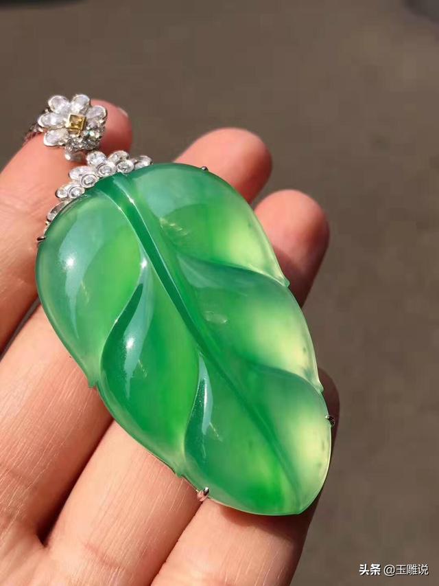 老坑玻璃种名字的由来是怎样的?-第1张图片-翡翠网 老坑玻璃种名字的由来是怎样的?-第1张图片-翡翠网