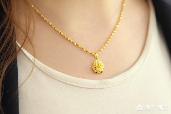 黄金项链有哪些好看的款式啊?-第1张图片-翡翠网 黄金项链有哪些好看的款式啊?-第1张图片-翡翠网