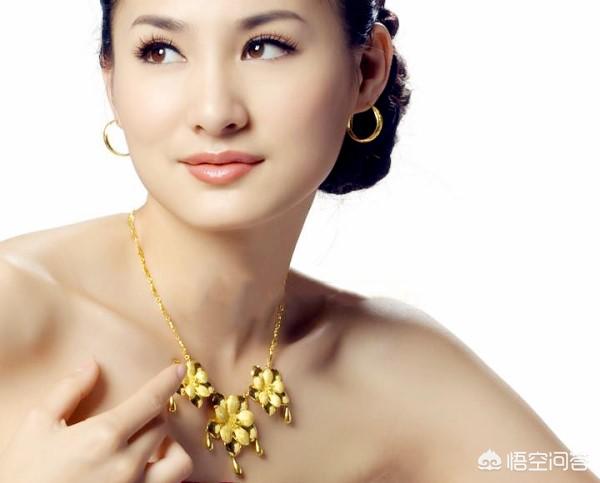 黄金项链有哪些好看的款式啊?-第2张图片-翡翠网 黄金项链有哪些好看的款式啊?-第2张图片-翡翠网