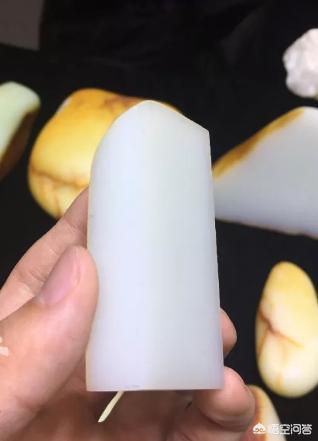 和田玉山料值钱吗？-第19张图片-翡翠网