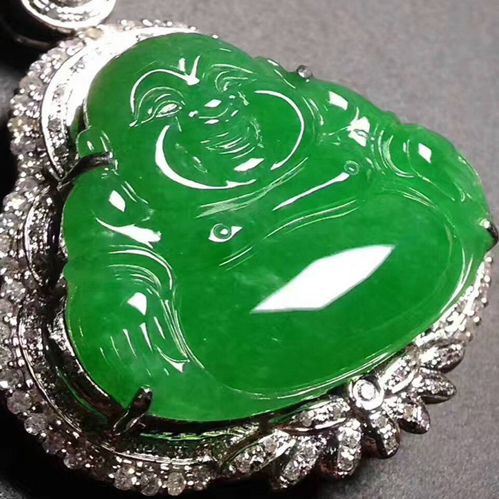 不知道翡翠是怎么来的,怎么能辨别真假呢?-第13张图片-翡翠网 不知道翡翠是怎么来的,怎么能辨别真假呢?-第13张图片-翡翠网