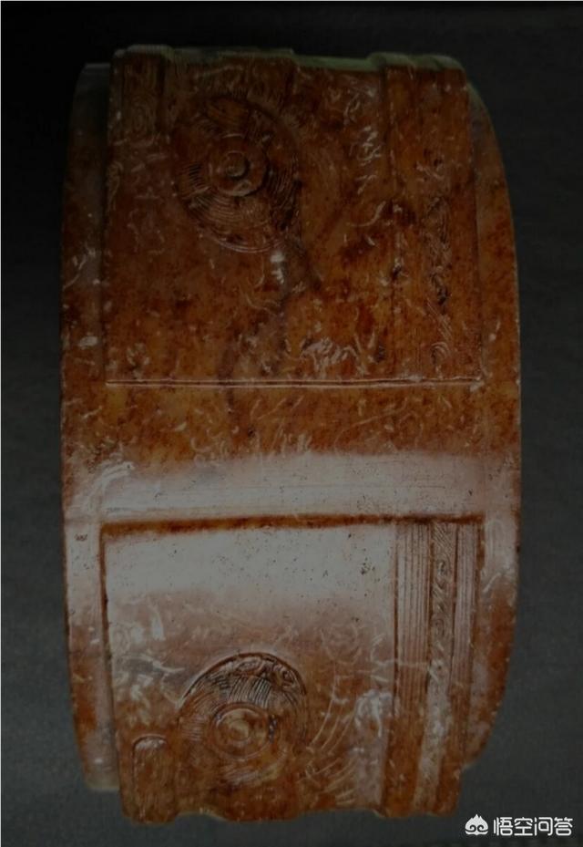 老和田玉摆件的收藏价值高吗?-第17张图片-翡翠网 老和田玉摆件的收藏价值高吗?-第17张图片-翡翠网