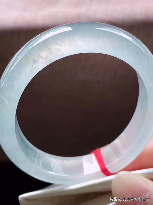 翡翠手镯冰种如何？值得去买吗？-第6张图片-翡翠网