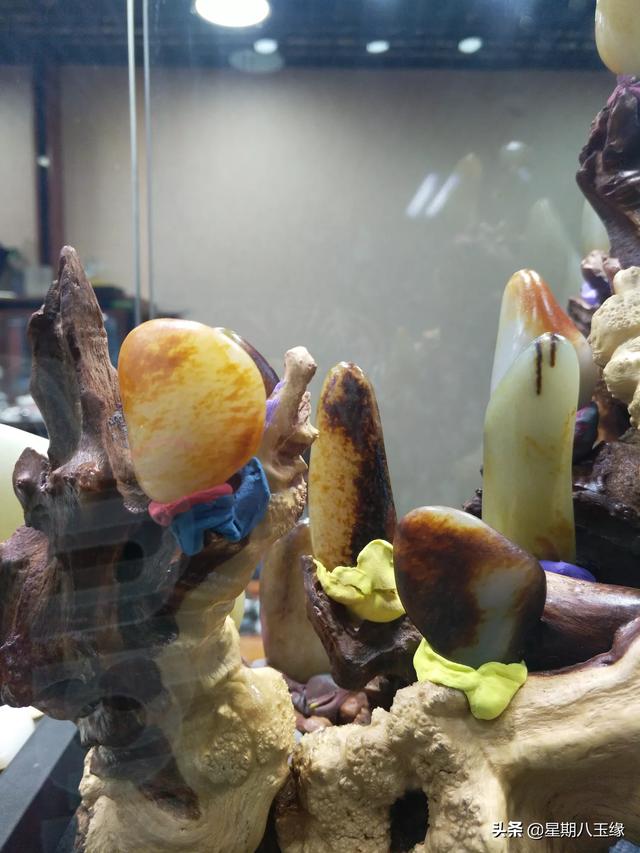 高端和田玉籽料还会持续增值吗?-第5张图片-翡翠网 高端和田玉籽料还会持续增值吗?-第5张图片-翡翠网