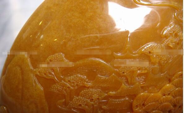 怎么鉴定黄龙玉真假好坏?-第3张图片-翡翠网 怎么鉴定黄龙玉真假好坏?-第3张图片-翡翠网