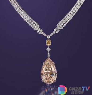 香港佳士举行瑰丽珠宝及翡翠首饰拍卖 珠宝首饰欣赏(转载)-第6张图片-翡翠网 香港佳士举行瑰丽珠宝及翡翠首饰拍卖 珠宝首饰欣赏(转载)-第6张图片-翡翠网