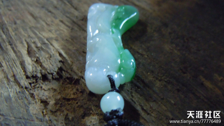 超低价火爆出售各种翡翠首饰、挂件、手链。-第7张图片-翡翠网 超低价火爆出售各种翡翠首饰、挂件、手链。-第7张图片-翡翠网