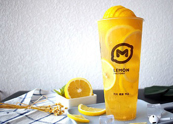 柠檬工坊,让柠檬饮成为一种生活新时尚-第2张图片-翡翠网 柠檬工坊,让柠檬饮成为一种生活新时尚-第2张图片-翡翠网
