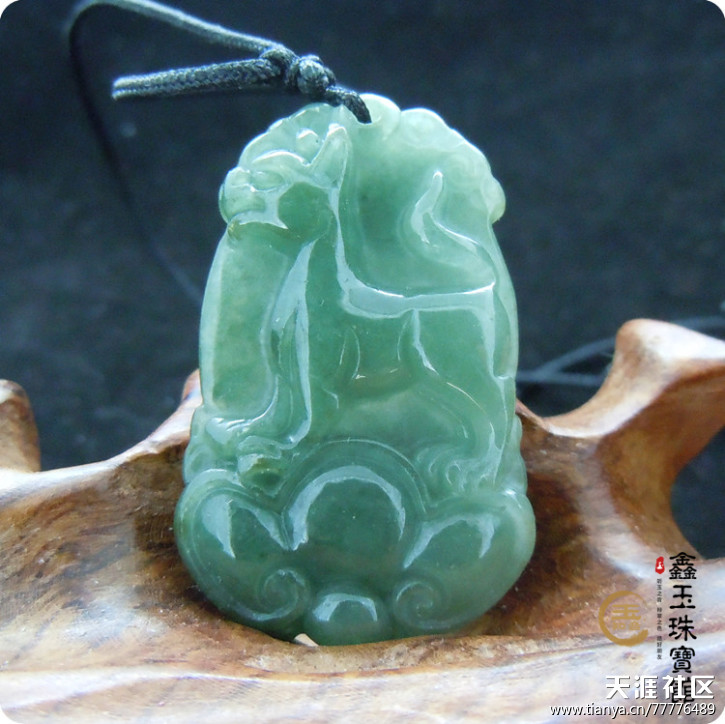 超低价火爆出售各种翡翠首饰、挂件、手链。-第1张图片-翡翠网 超低价火爆出售各种翡翠首饰、挂件、手链。-第1张图片-翡翠网