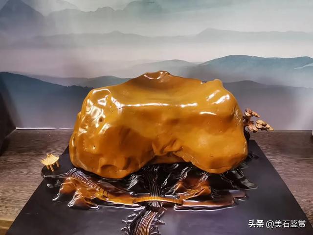 谁知道这是什么石头?估一下价格?-第6张图片-翡翠网 谁知道这是什么石头?估一下价格?-第6张图片-翡翠网