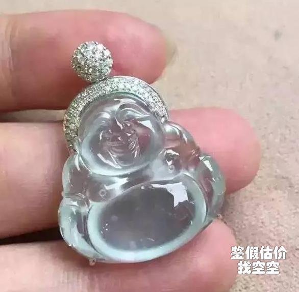 翡翠吊坠上有裂纹怎么处理?-第5张图片-翡翠网 翡翠吊坠上有裂纹怎么处理?-第5张图片-翡翠网