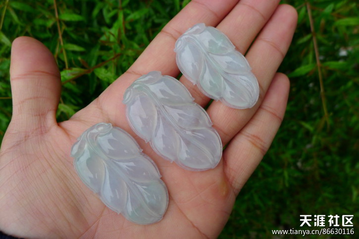 缅甸翡翠A货 阳美出品 冰种三彩福寿牌子一对 吊坠/挂件-第17张图片-翡翠网 缅甸翡翠A货 阳美出品 冰种三彩福寿牌子一对 吊坠/挂件-第17张图片-翡翠网