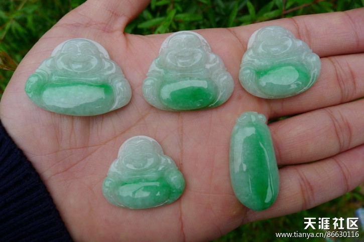 缅甸翡翠A货 阳美出品 冰种三彩福寿牌子一对 吊坠/挂件-第11张图片-翡翠网 缅甸翡翠A货 阳美出品 冰种三彩福寿牌子一对 吊坠/挂件-第11张图片-翡翠网