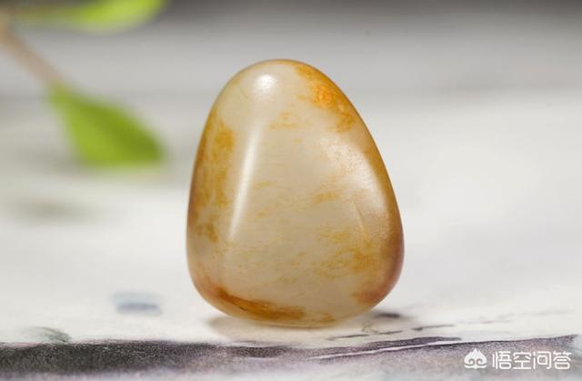 老玉友如何看待二上色的和田玉籽料？-第1张图片-翡翠网