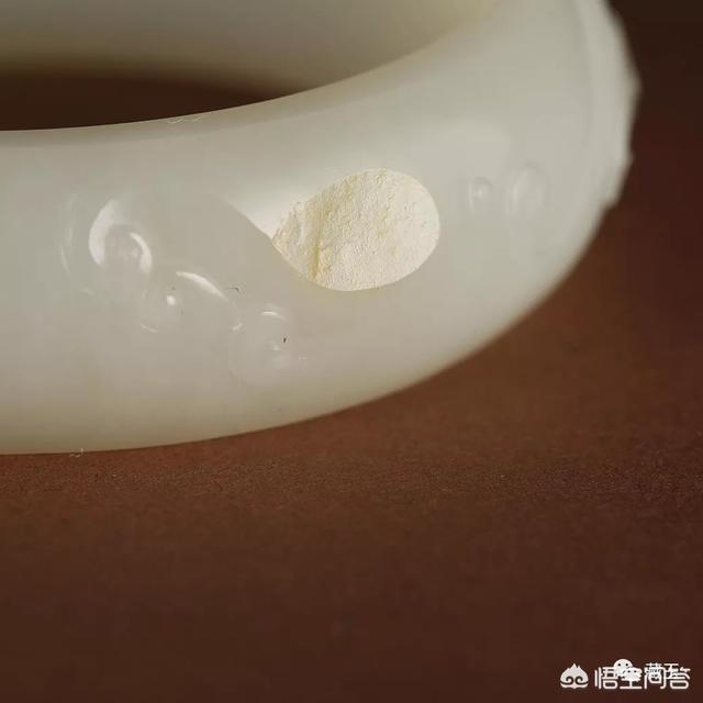 10万块能买到什么样的和田玉手镯？-第4张图片-翡翠网