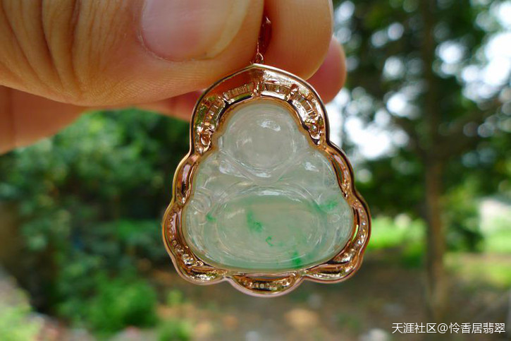 上NeW:阳绿蛋面吊坠、佛公、叶子、平安扣、耳钉、戒指等-第2张图片-翡翠网 上NeW:阳绿蛋面吊坠、佛公、叶子、平安扣、耳钉、戒指等-第2张图片-翡翠网