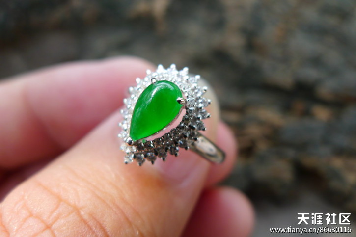 镶嵌精品：飘阳绿平安扣，阳绿戒指及吊坠，叶子，佛公-第27张图片-翡翠网