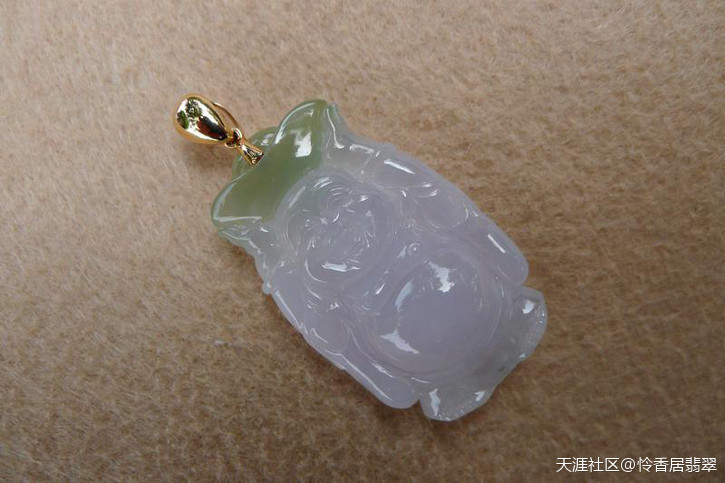 上NeW:阳绿蛋面吊坠、佛公、叶子、平安扣、耳钉、戒指等-第15张图片-翡翠网 上NeW:阳绿蛋面吊坠、佛公、叶子、平安扣、耳钉、戒指等-第15张图片-翡翠网