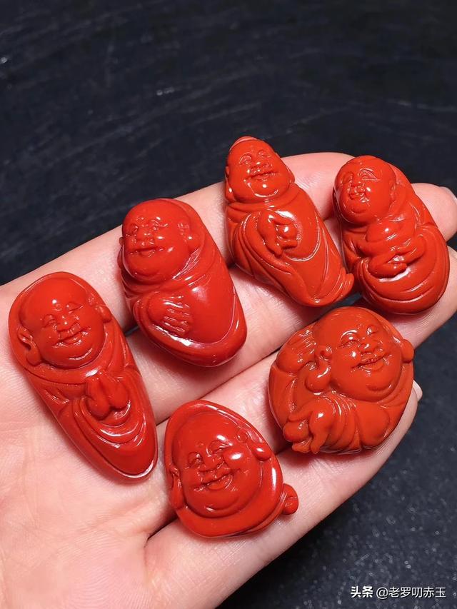 南红玛瑙佛像适合什么样的人佩戴?-第5张图片-翡翠网 南红玛瑙佛像适合什么样的人佩戴?-第5张图片-翡翠网